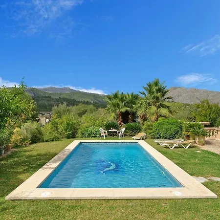 Villa Sleeps 6 Pool Air Con Wifi *