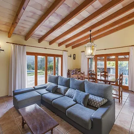 Villa Sleeps 6 Pool Air Con Wifi Pollenca